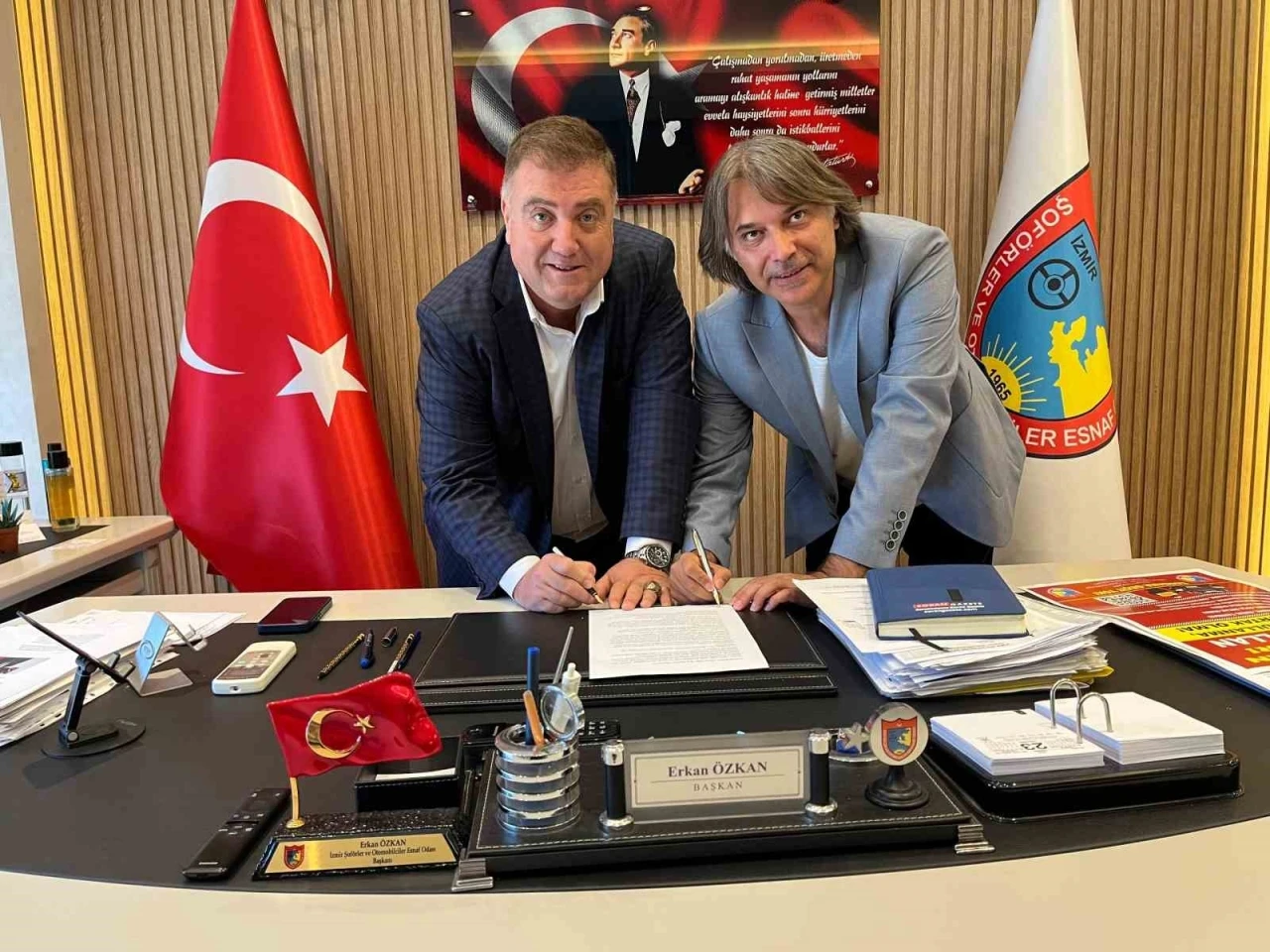 Şoförler ve esnaf el ele: ’Korsana geçit yok’
