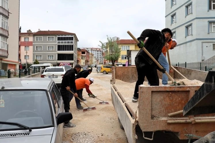 S&ouml;ğ&uuml;t Belediyesinden altyapı mesaisi
