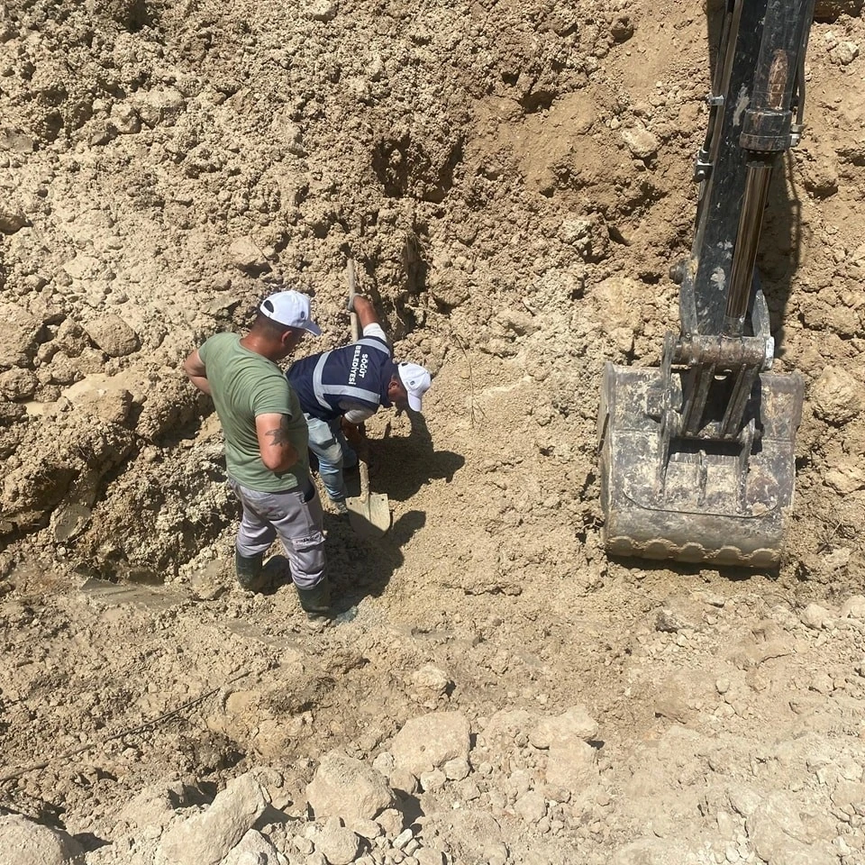 Söğüt’te ana su hattında çatlak oluştu
