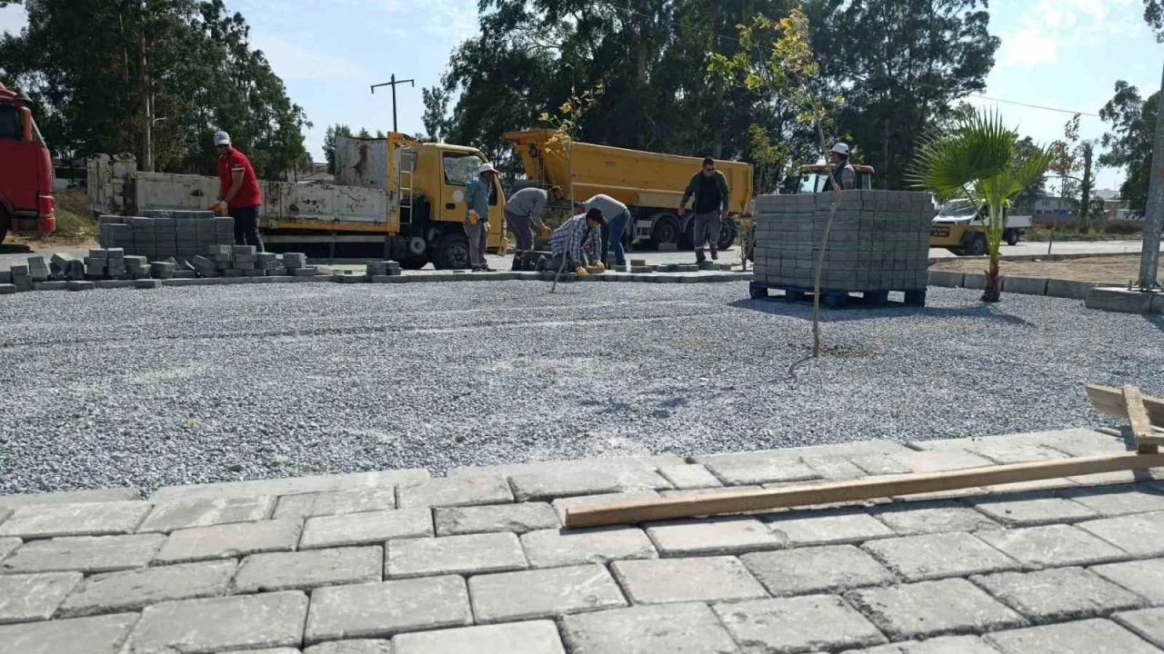 Söke’nin Sazlı Mahallesi’ne yeni park ve çocuk oyun alanı
