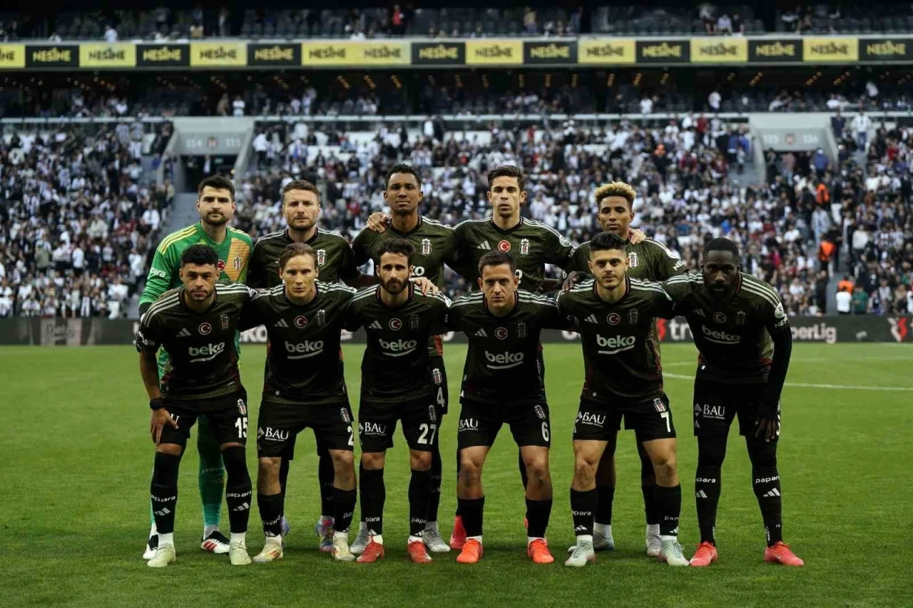 Solskjaer’den kadroda 3 değişiklik
