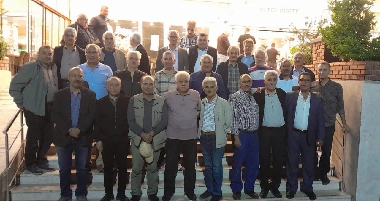 Soma Termik Santrali’nin park sahası emektarları 45 yıllık dostluğu yaşatıyor
