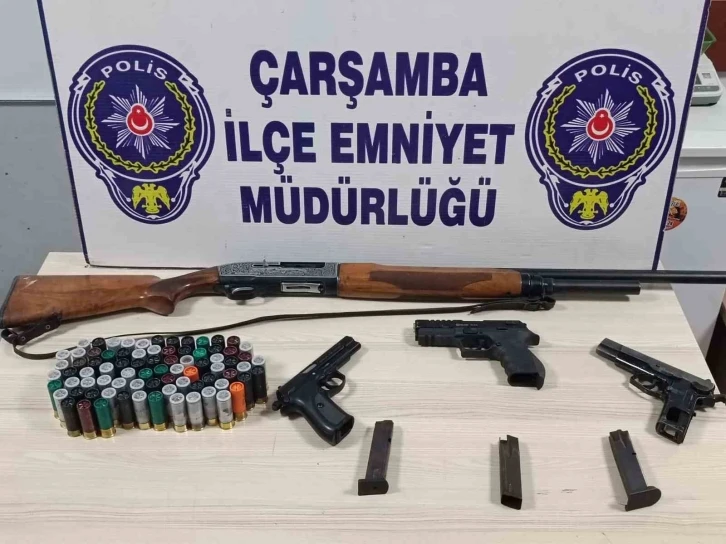 Sosyal medya hesabında silahla ateş a&ccedil;tığı g&ouml;r&uuml;nt&uuml; paylaşınca yakalandı
