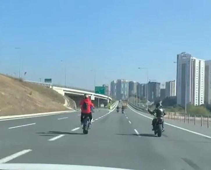 Sosyal medyada beğeni uğruna canlarını hi&ccedil;e saydılar
