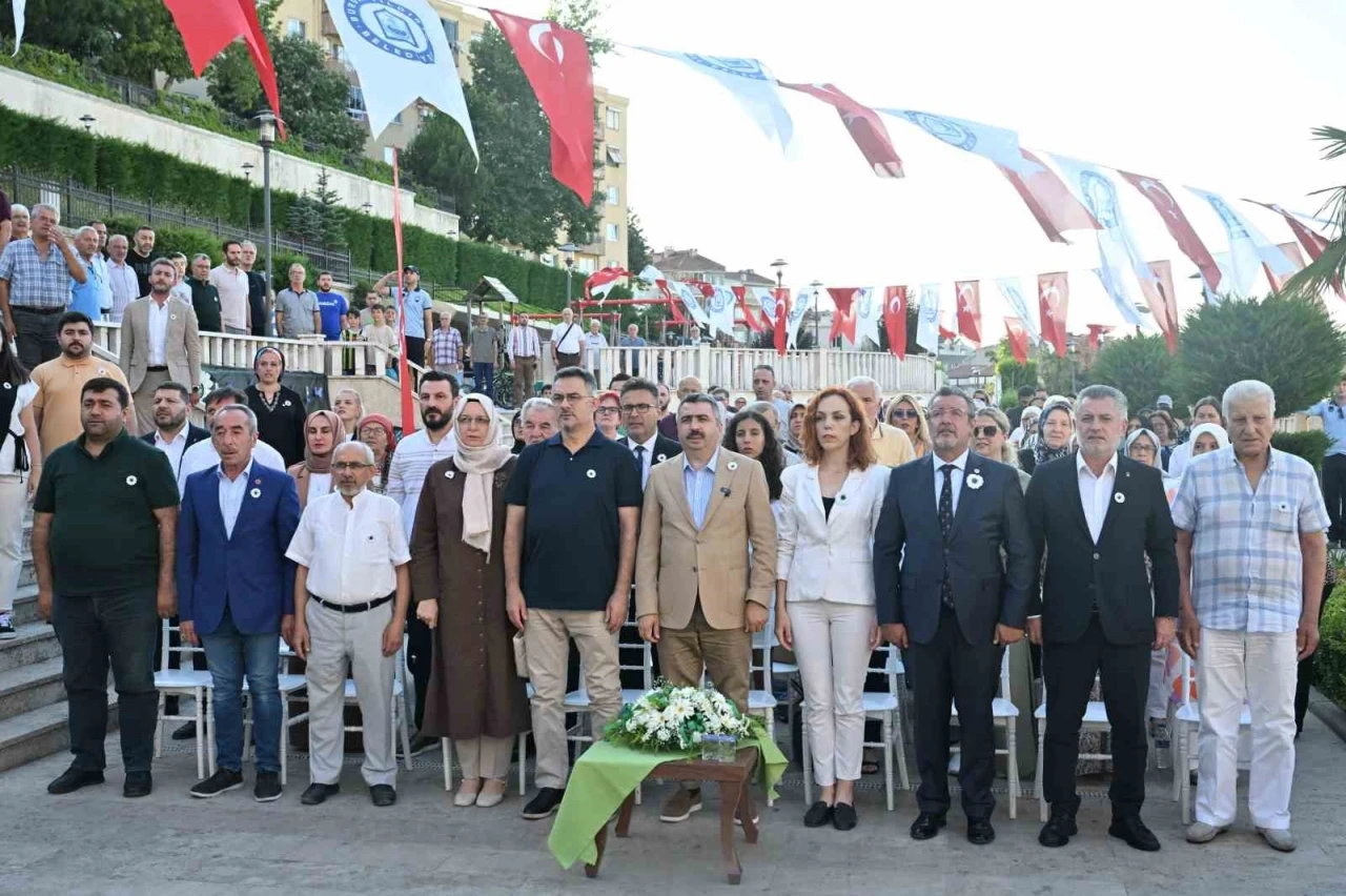 Soykırımın 30.yılında Bursa tek yürek oldu
