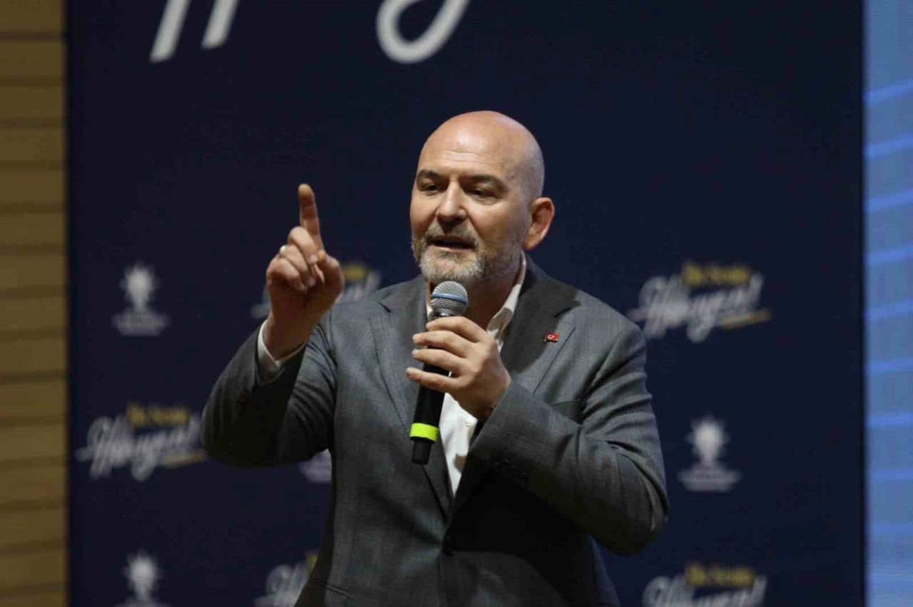 Soylu: &quot;Türkiye’nin Recep Tayyip Erdoğan’a 6-8 yıl daha ihtiyacı var&quot;
