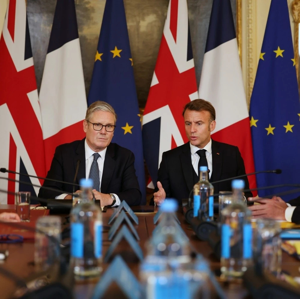 Starmer ve Macron, Yasadışı Göçmenlerin Geçişini Önleme Planı konusunda anlaştı
