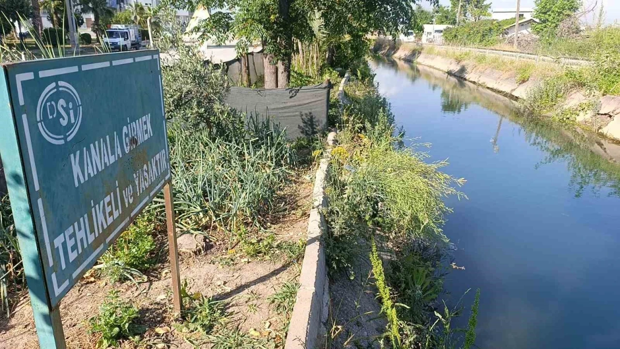Su kanalında boğulma tehlikesi geçiren çocuğu tüpçü kurtardı
