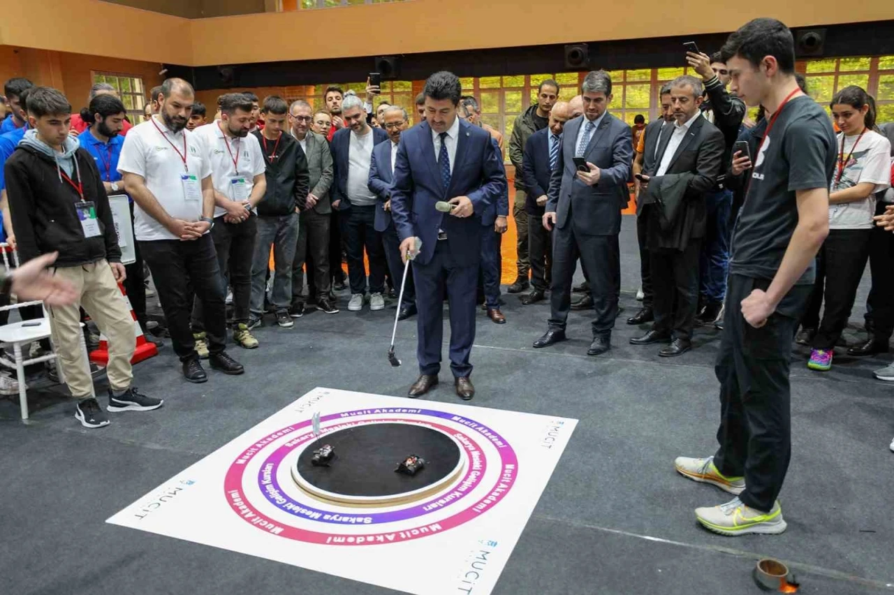 SUBÜ’de düzenlenen Robot ve Teknoloji Olimpiyatları bir ilk oldu
