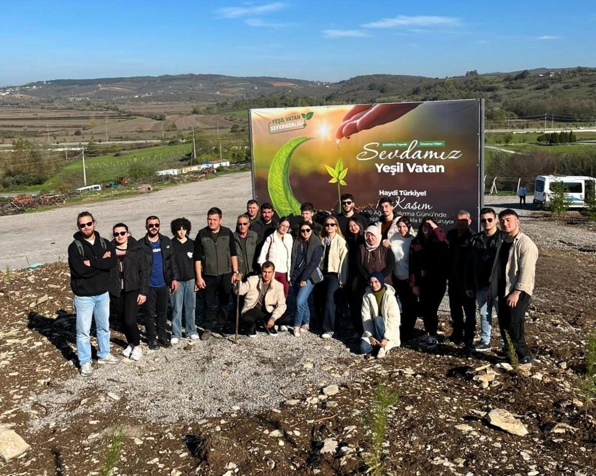 SUBÜ öğrencilerinden yeşil vatan seferberliği
