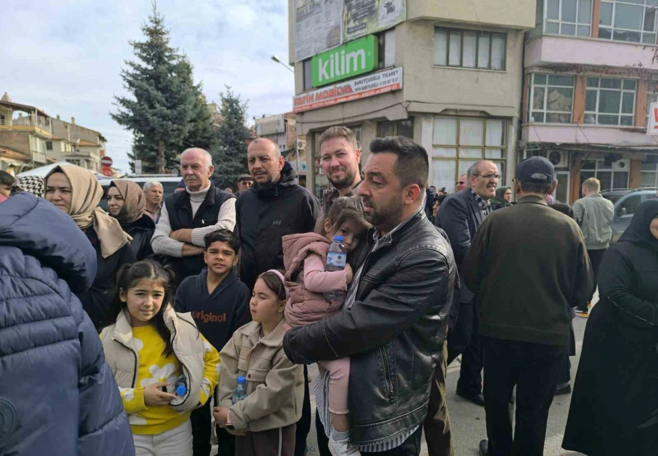 Şuhut’da umre kafilesi kutsal topraklara yollandı
