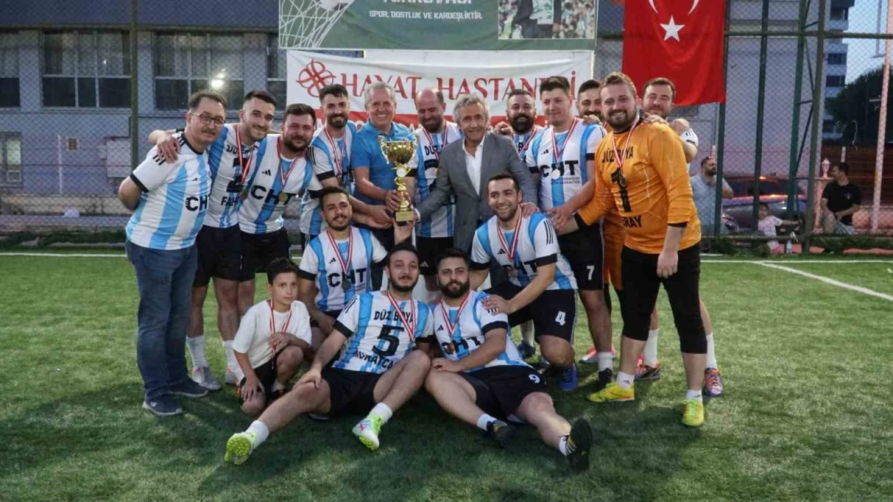 Ş&uuml;kr&uuml; Şankaya Dostluk Turnuvası&rsquo;nda şampiyon belli oldu
