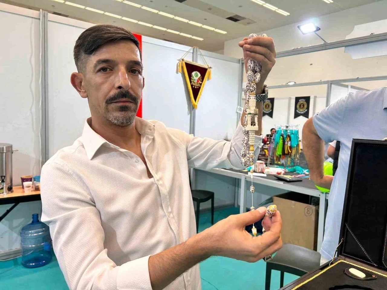 Sultan 2. Abdülhamid Han’ın namaz vakitlerini gösteren saati 4 bin dolara satışta

