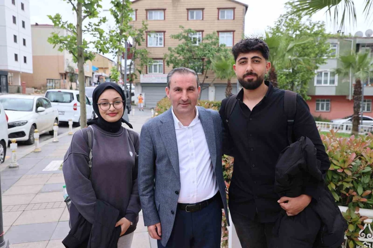 Sultanbeyli Belediyesi’nden üniversiteyi kazanan gençlere müjde
