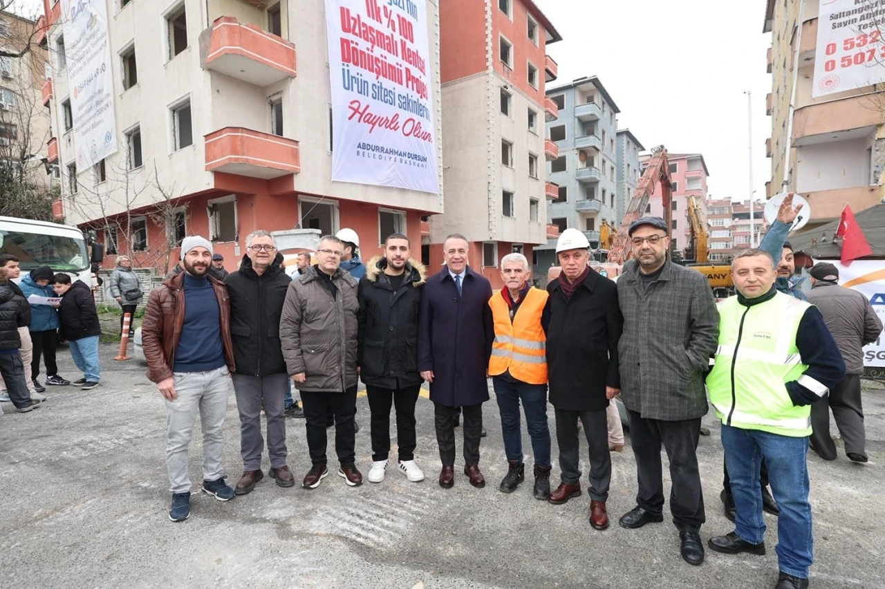Sultangazi&rsquo;de ilk y&uuml;zde 100 Uzlaşmalı Kentsel D&ouml;n&uuml;ş&uuml;m Projesi başladı
