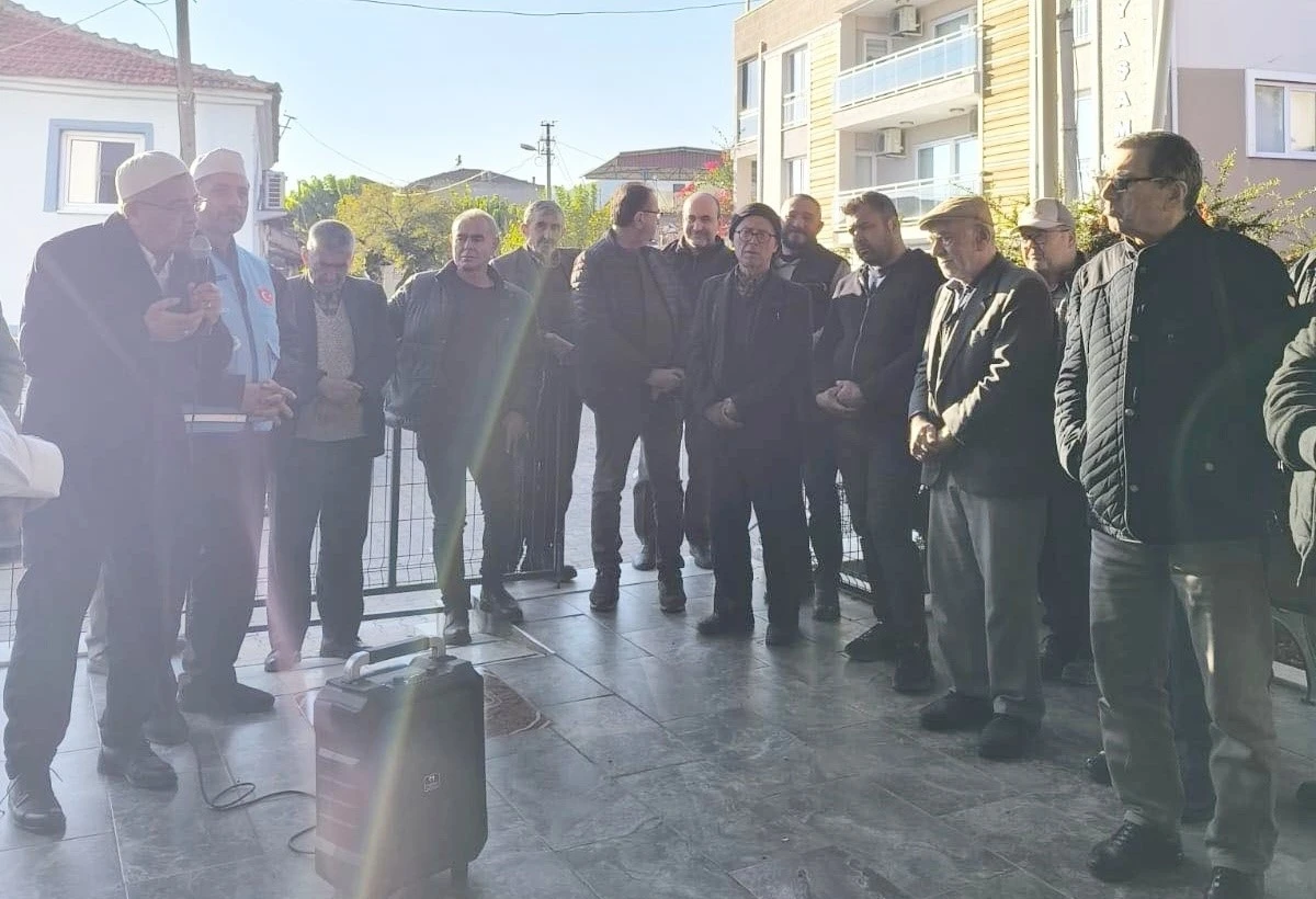 Sultanhisar&rsquo;da umre yolcuları dualarla kutsal topraklara uğurlandı
