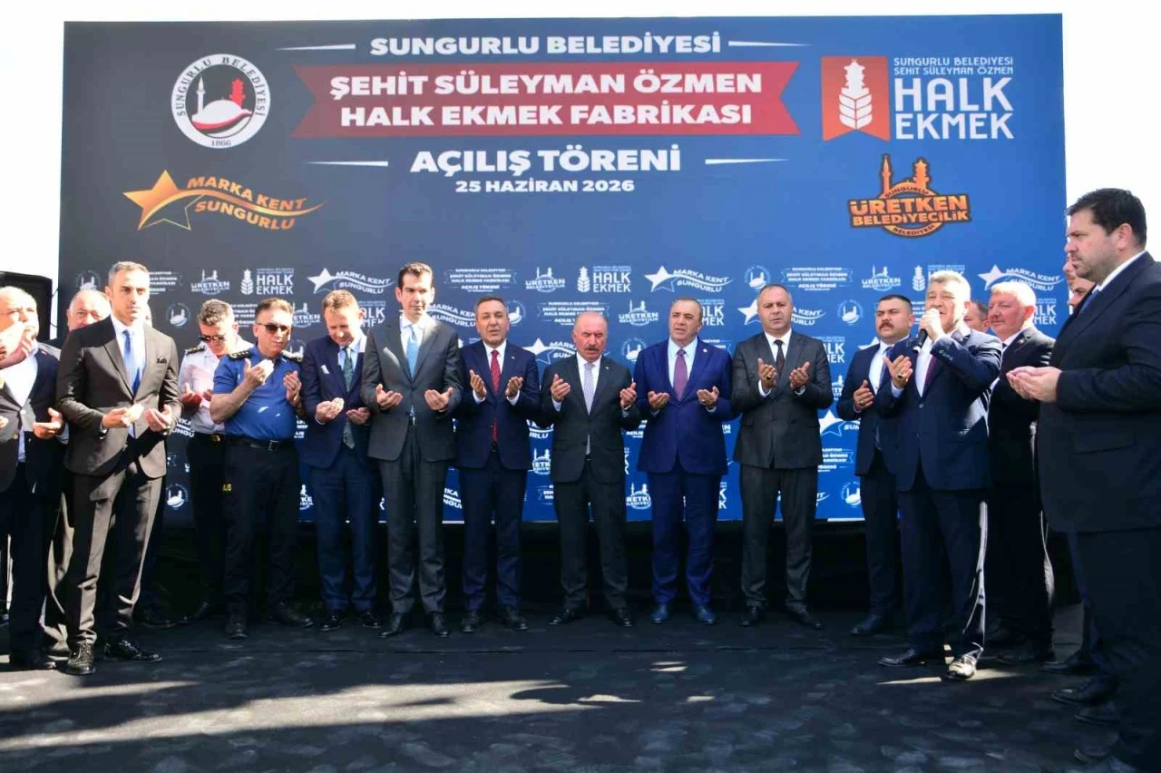 Sungurlu Belediyesi Halk Ekmek Fabrikası t&ouml;renle a&ccedil;ıldı: G&uuml;nde 10 bin ekmek &uuml;retiliyor
