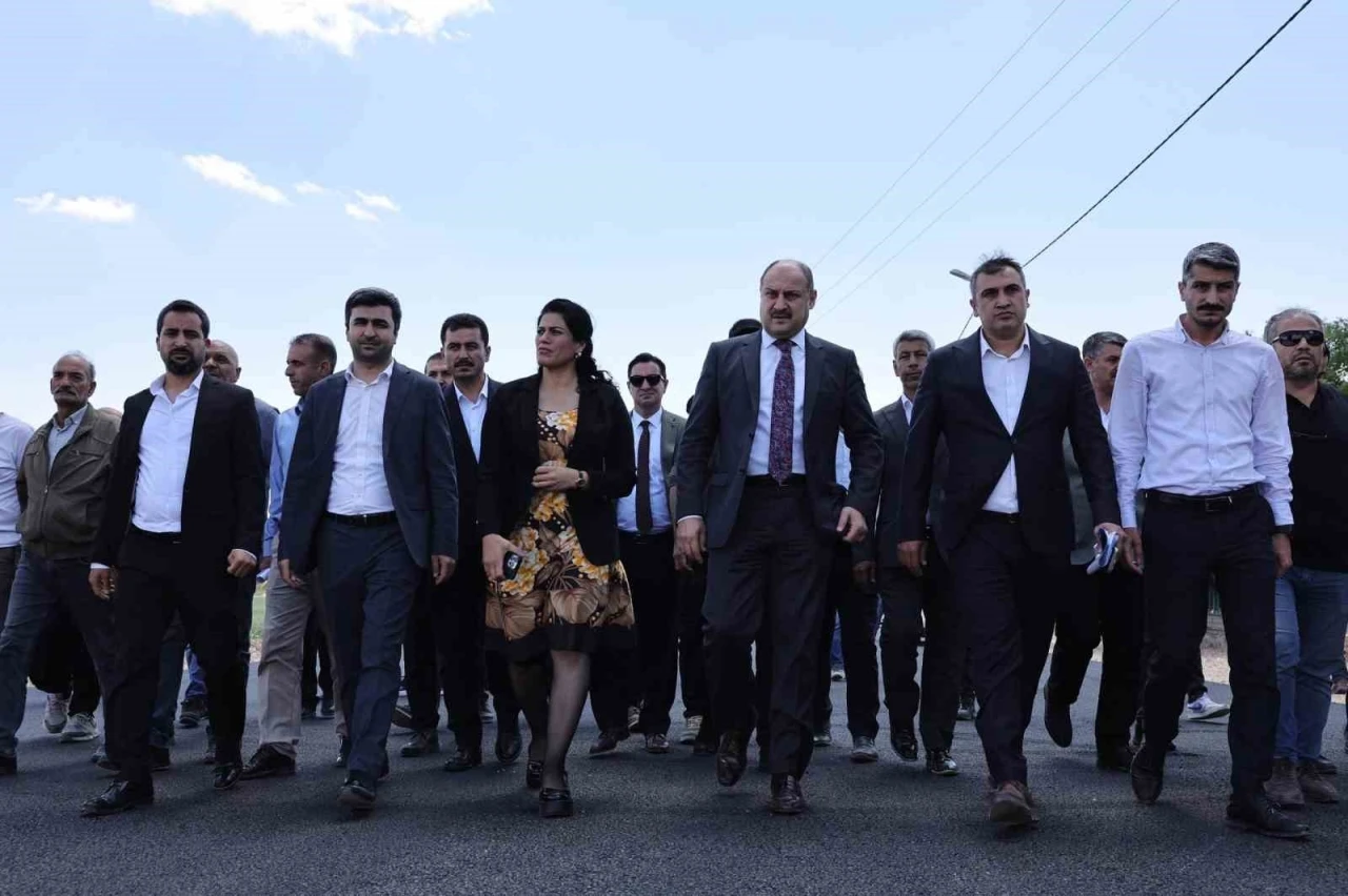 Suruç’a 72 milyon liralık sıcak asfalt yatırımı
