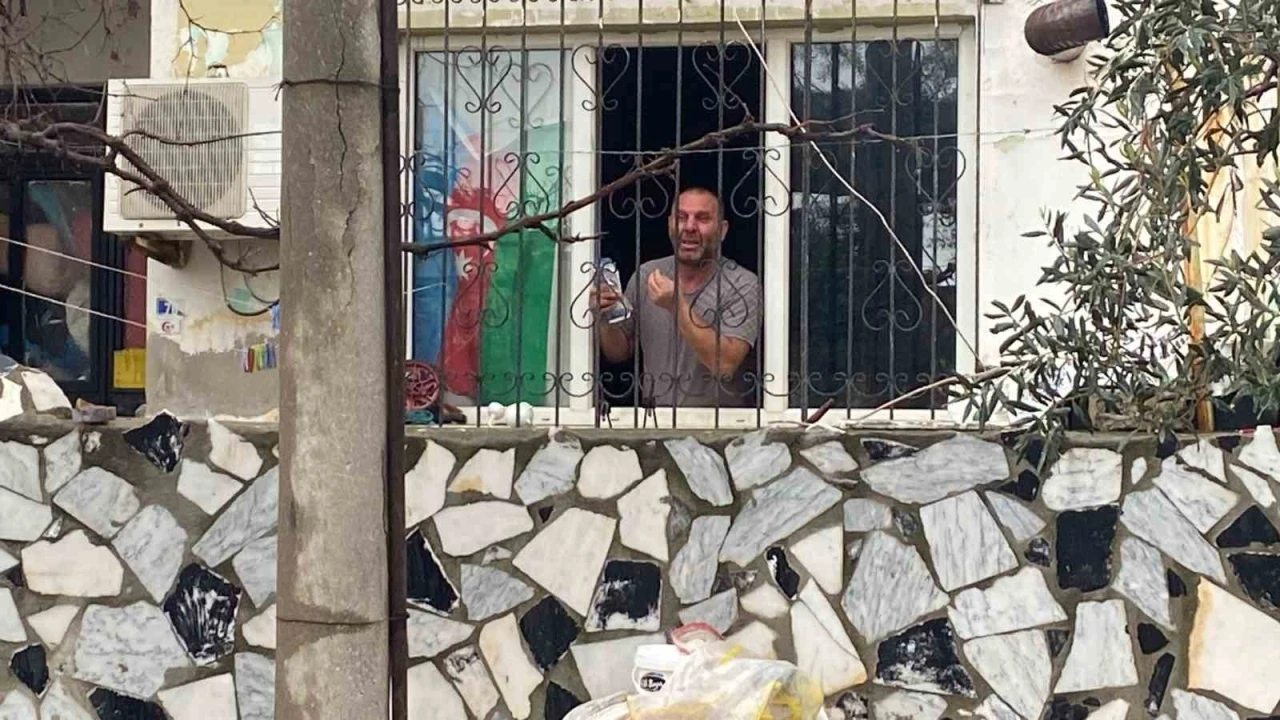 Tahliye esnasında kiracının &rsquo;binayı yakarım&rsquo; iddiası ekipleri harekete ge&ccedil;irdi
