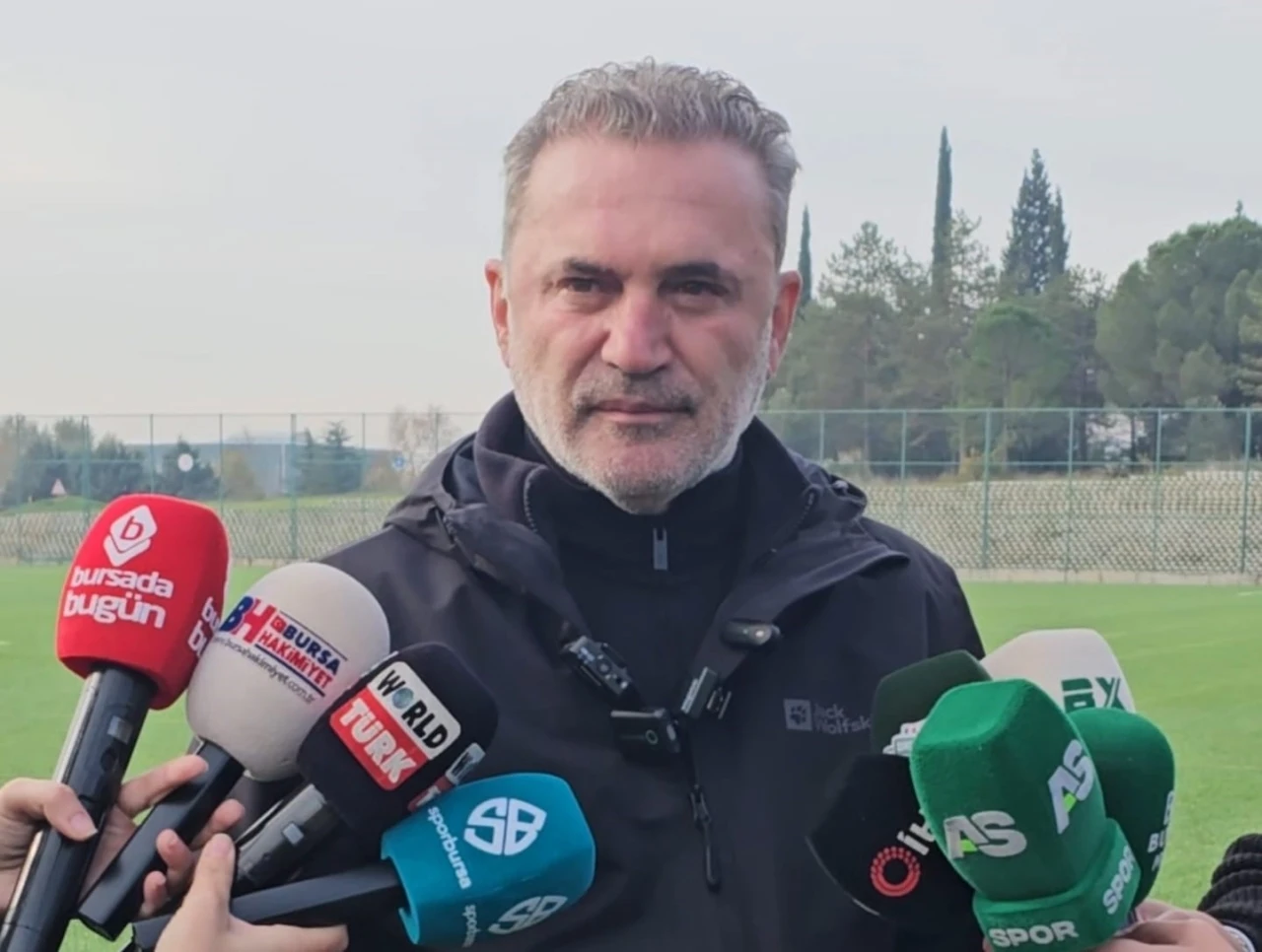 Tahsin Tam: &quot;Büyük bir camiayı temsil ediyoruz&quot;
