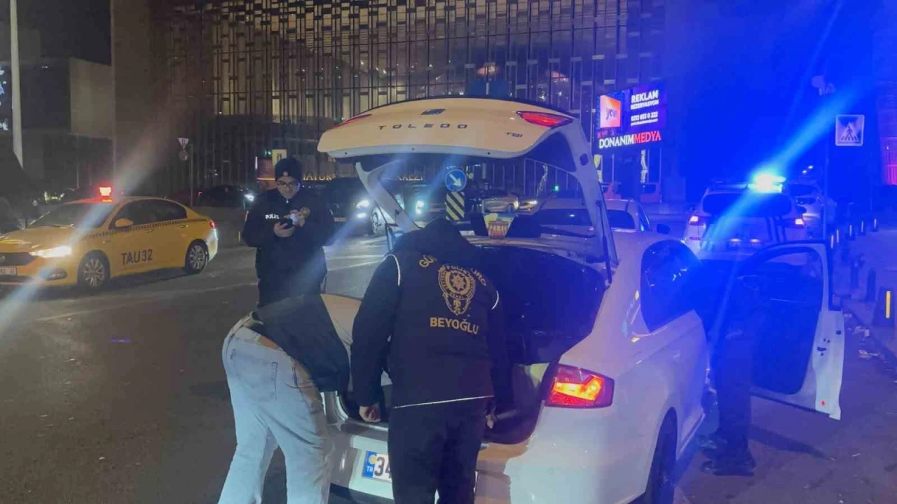 Taksim&rsquo;de &lsquo;Huzur İstanbul&rsquo; uygulaması
