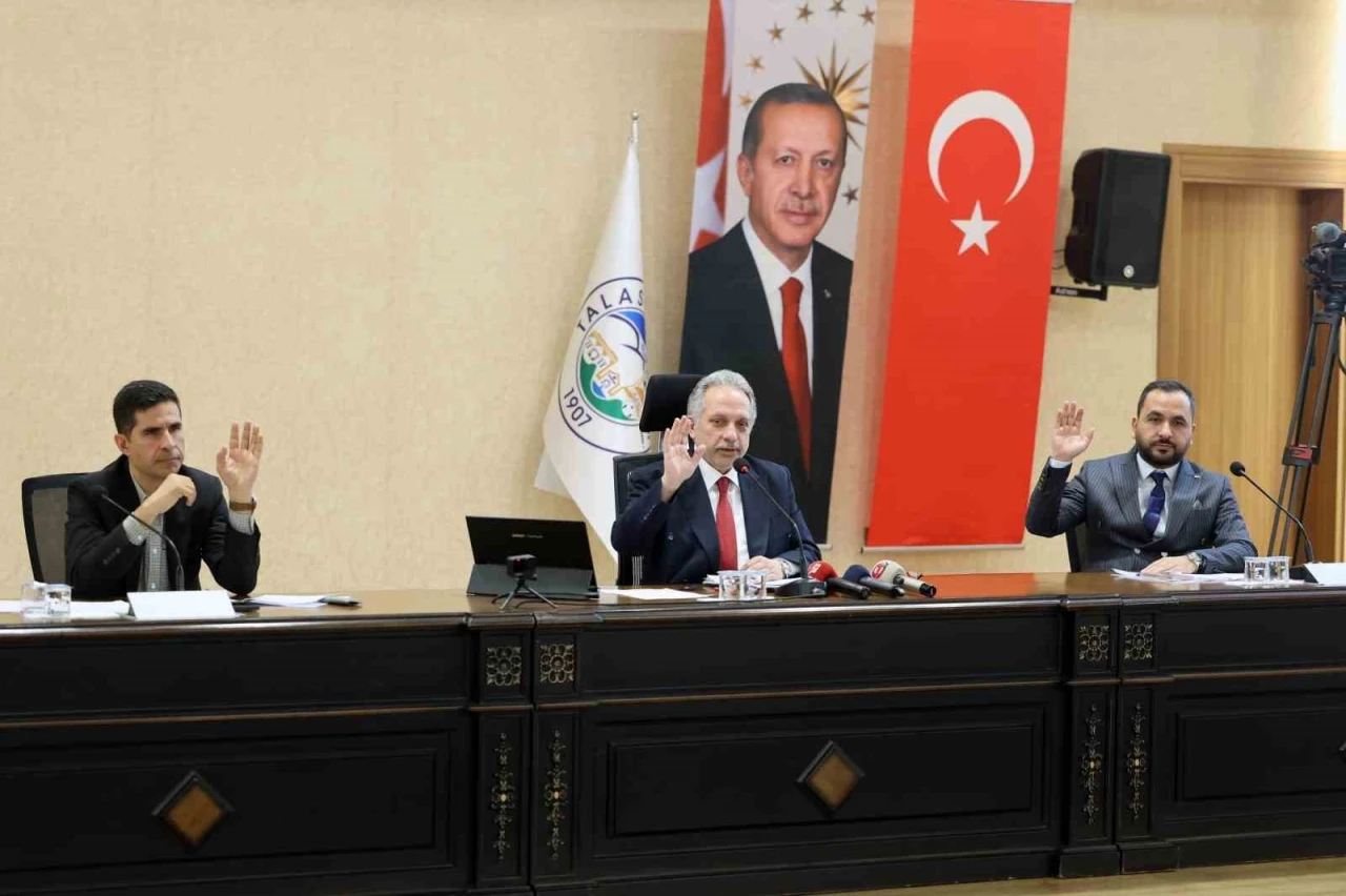 Talas Belediyesi&rsquo;nde 2026 yılına y&ouml;nelik kararlar oylandı, komisyonlar belirlendi
