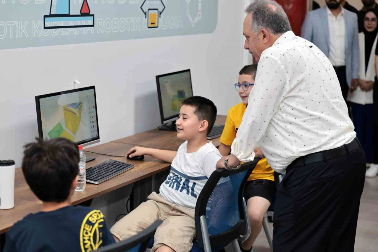 Talas Belediyesi’nden geleceğin kaşiflerine yaz kampı
