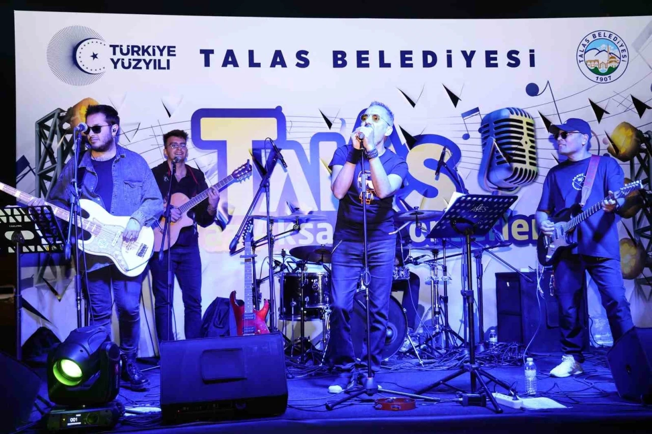 Talas Belediyesi’nden Zafer Haftası’na görkemli kutlama
