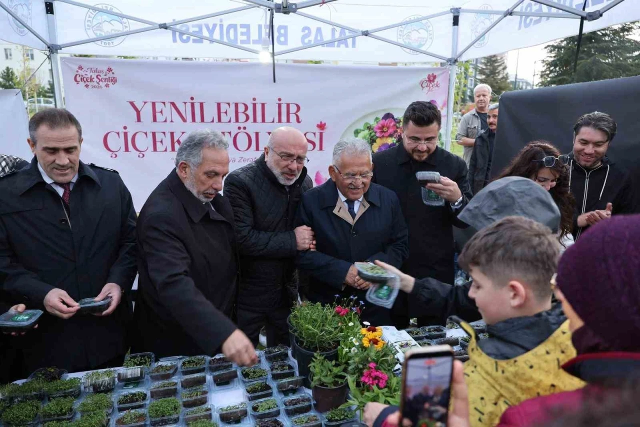Talas&rsquo;ta &lsquo;&ccedil;i&ccedil;ek&rsquo; gibi festival
