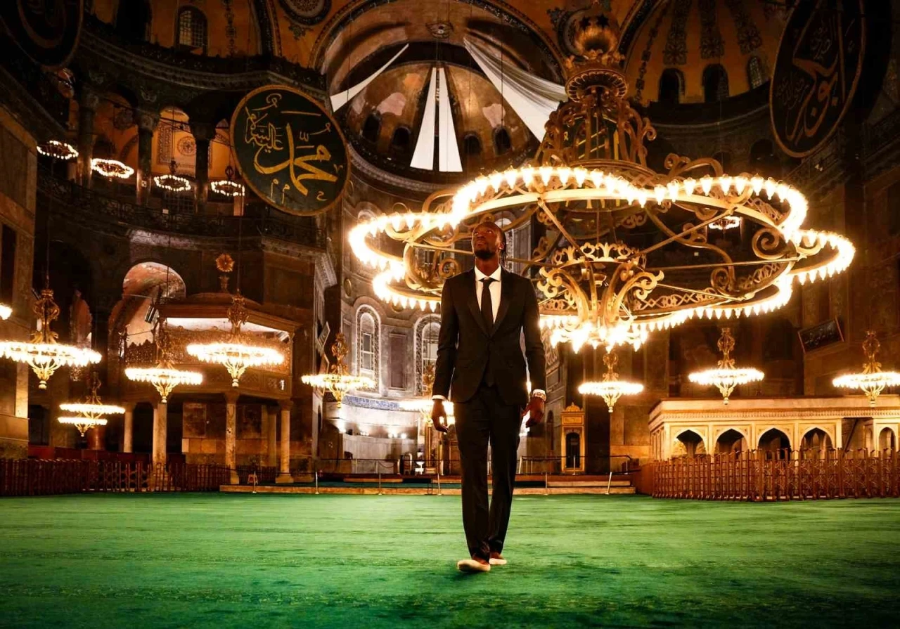 Tammy Abraham, Ayasofya Camii’ni ziyaret etti
