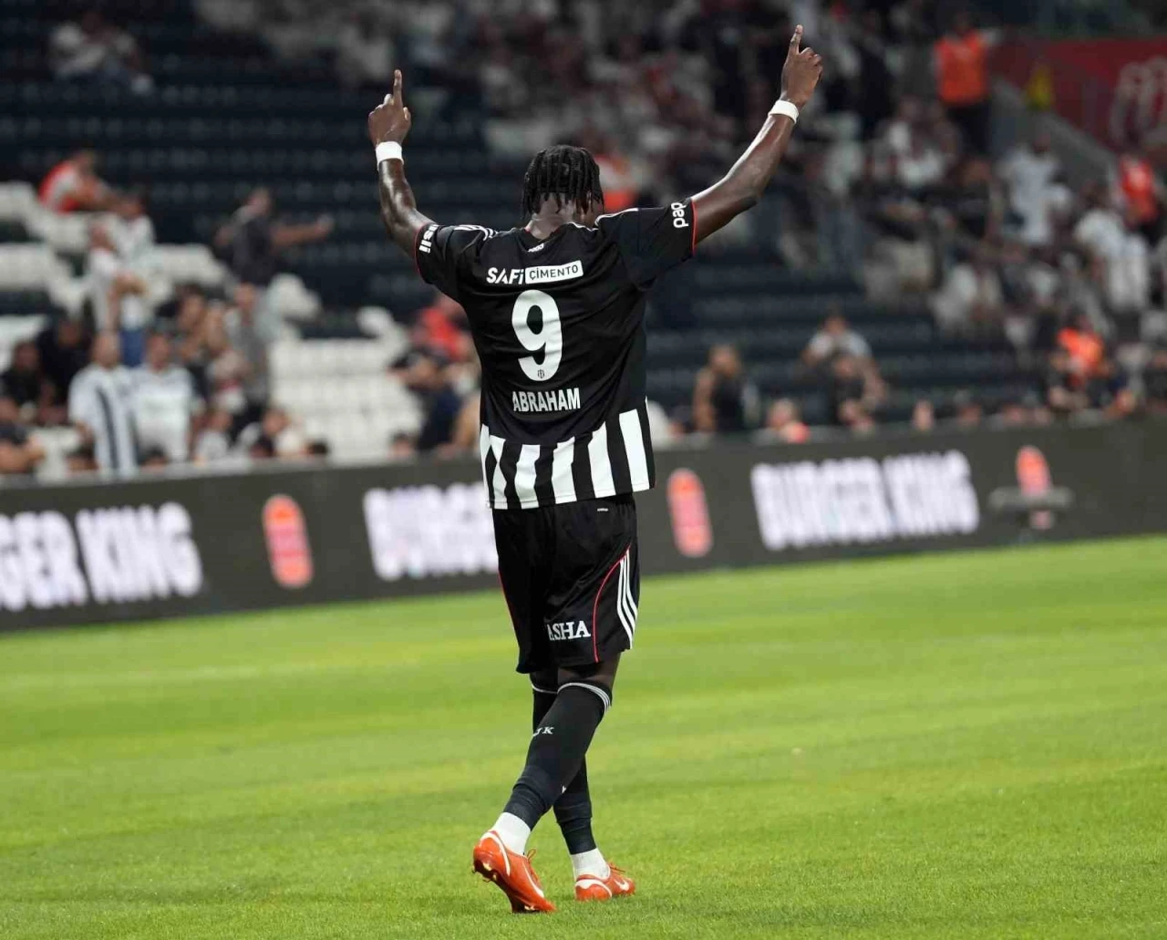Tammy Abraham, gol sayısını 5’e yükseltti
