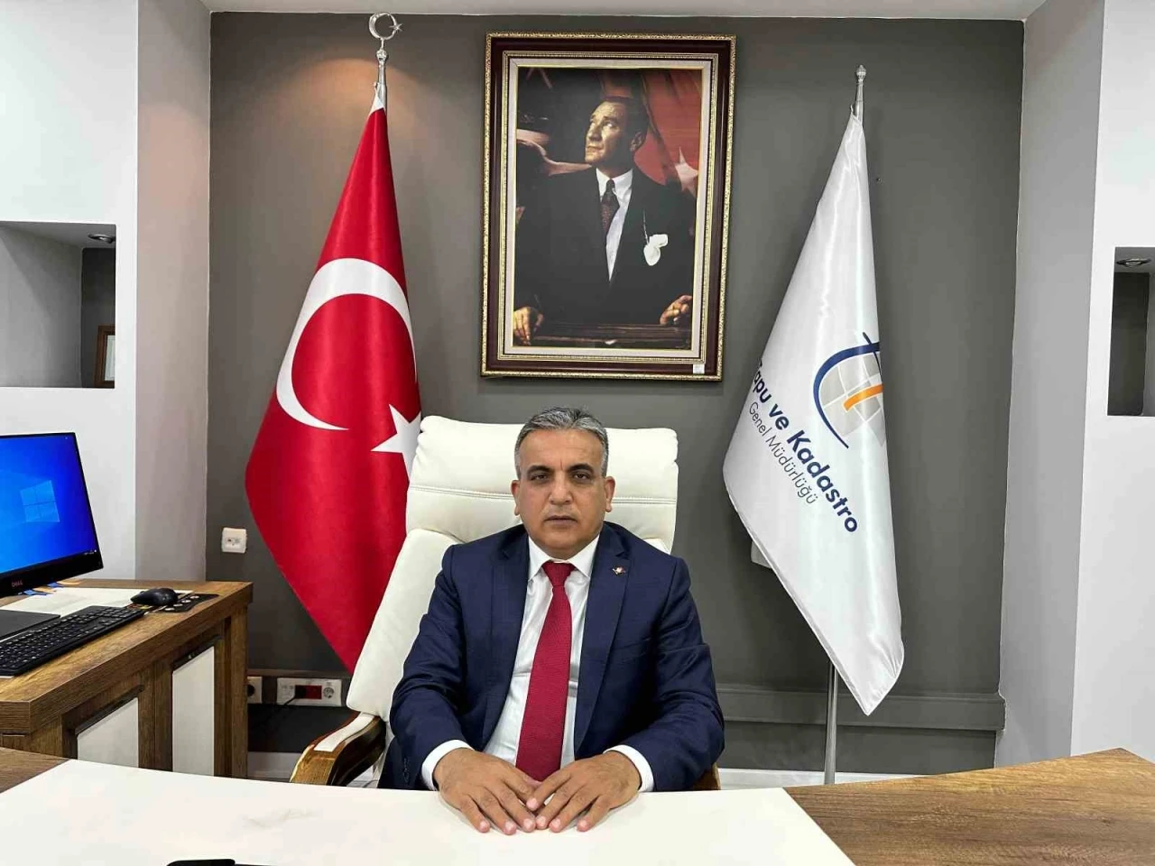 Tapu ve Kadastro Bölge Müdürü Mustafa Aslan göreve başladı
