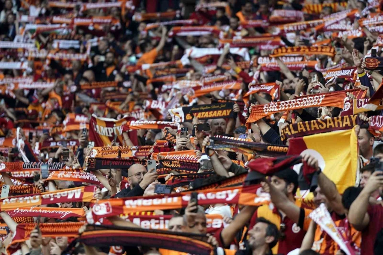 Taraftar ortalamalarında da zirve Galatasaray’ın
