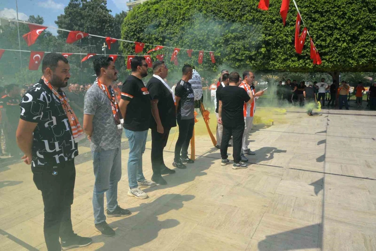Taraftarlar, Adanaspor’a talip oldu
