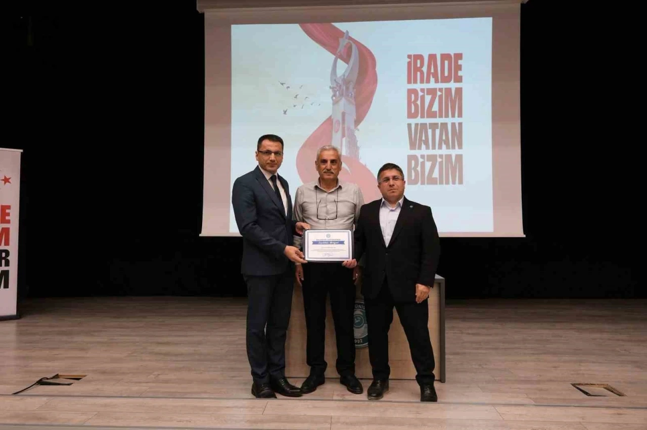 Tarihi a&ccedil;ıdan 15 Temmuz&rsquo;un &ouml;nemi BA&Uuml;N&rsquo;de konuşuldu
