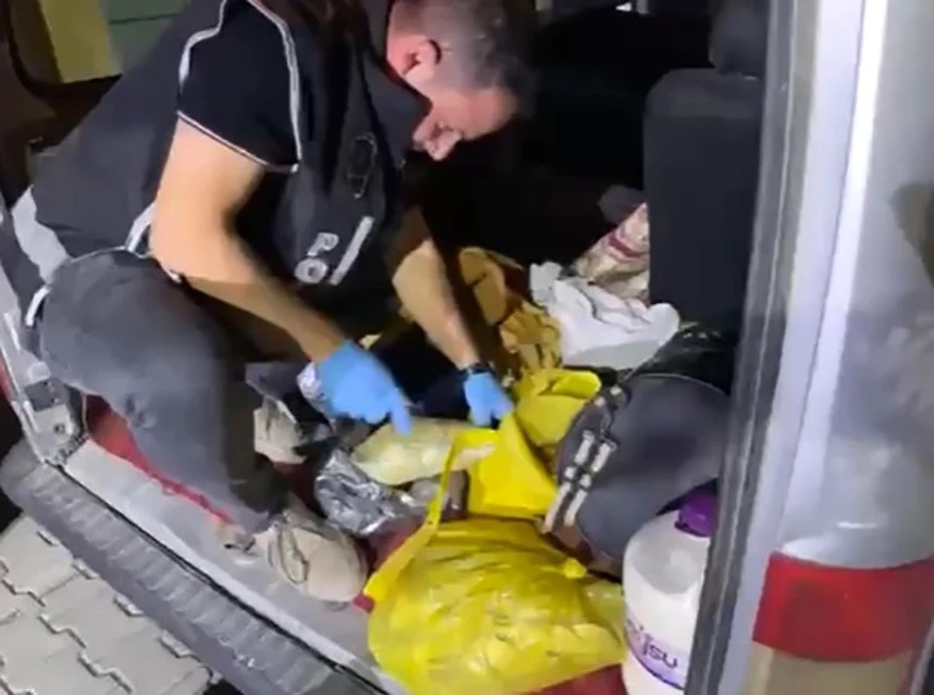 Tarihi eserler yurt dışına kaçırılamadan yakalandı
