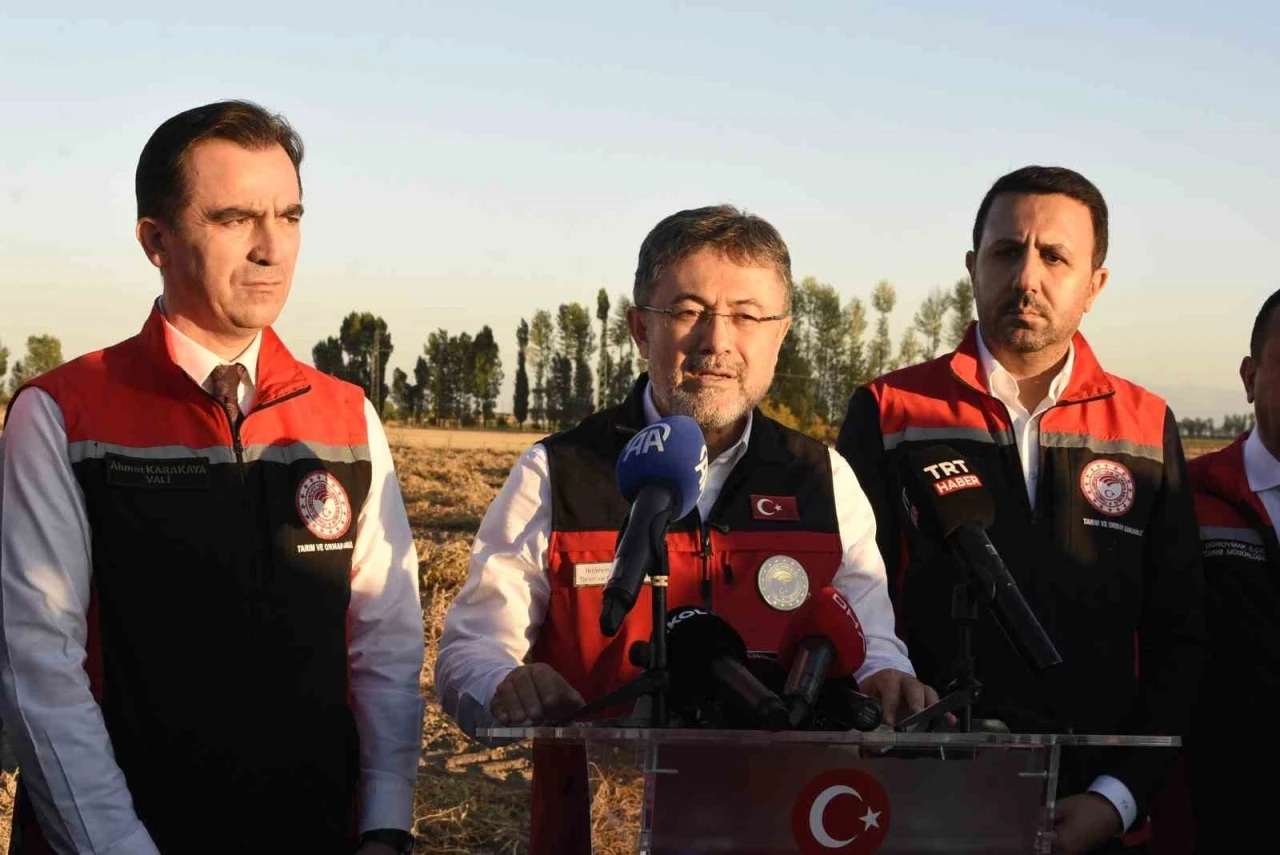 Tarım ve Orman Bakanı Yumaklı: &quot;Geçen yıl 32,6 milyar dolar tarım ihracatı gerçekleştirdik&quot;
