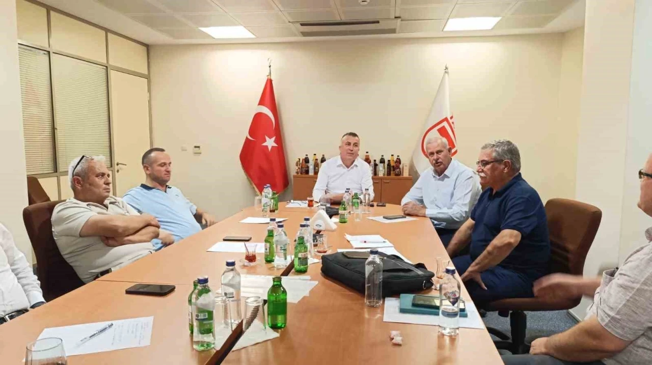 TARİŞ, üzüm alımı öncesi avans alım fiyatını açıklayacak
