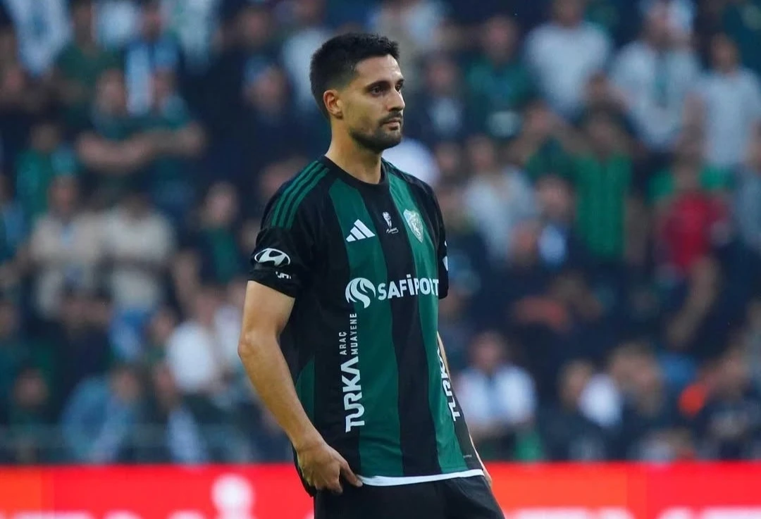 Tarkan Serbest, Kocaelispor camiasına veda etti
