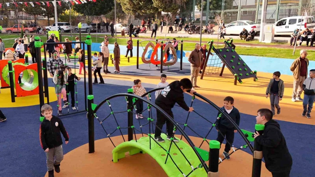 Tarsus&rsquo;ta &ccedil;ocuklara karne hediyesi Survivor Park a&ccedil;ıldı
