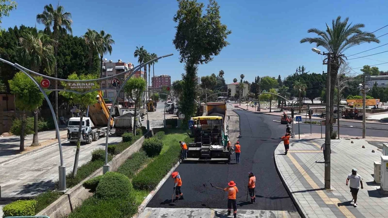 Tarsus&rsquo;ta kavşak d&uuml;zenleme &ccedil;alışması tamamlandı
