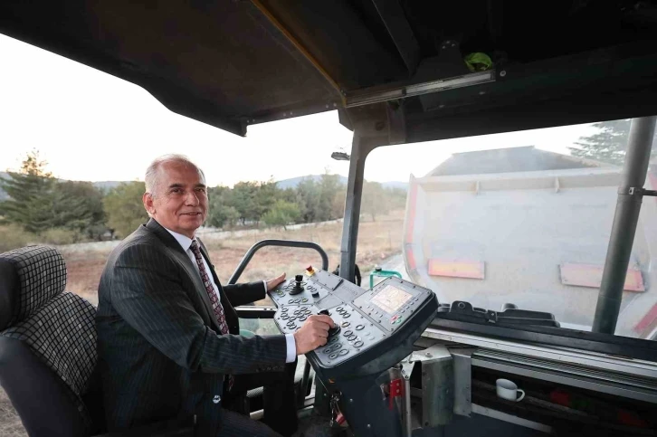 Tavas-&Ccedil;ağırgan&rsquo;ın modern altyapısı yenilenen &uuml;styapı ile ta&ccedil;landı
