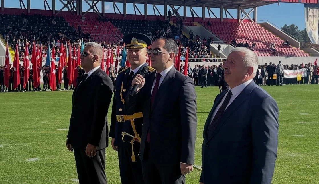 Tavşanlı’da 29 Ekim Cumhuriyet Bayramı coşkusu yaşandı