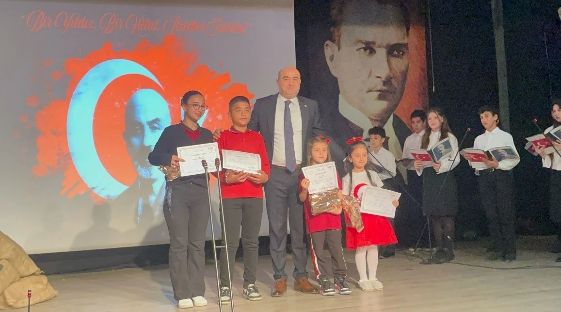 Tavşanlı’da İstiklal Marşı’nın Kabulünün 104’üncü yılı kutlandı