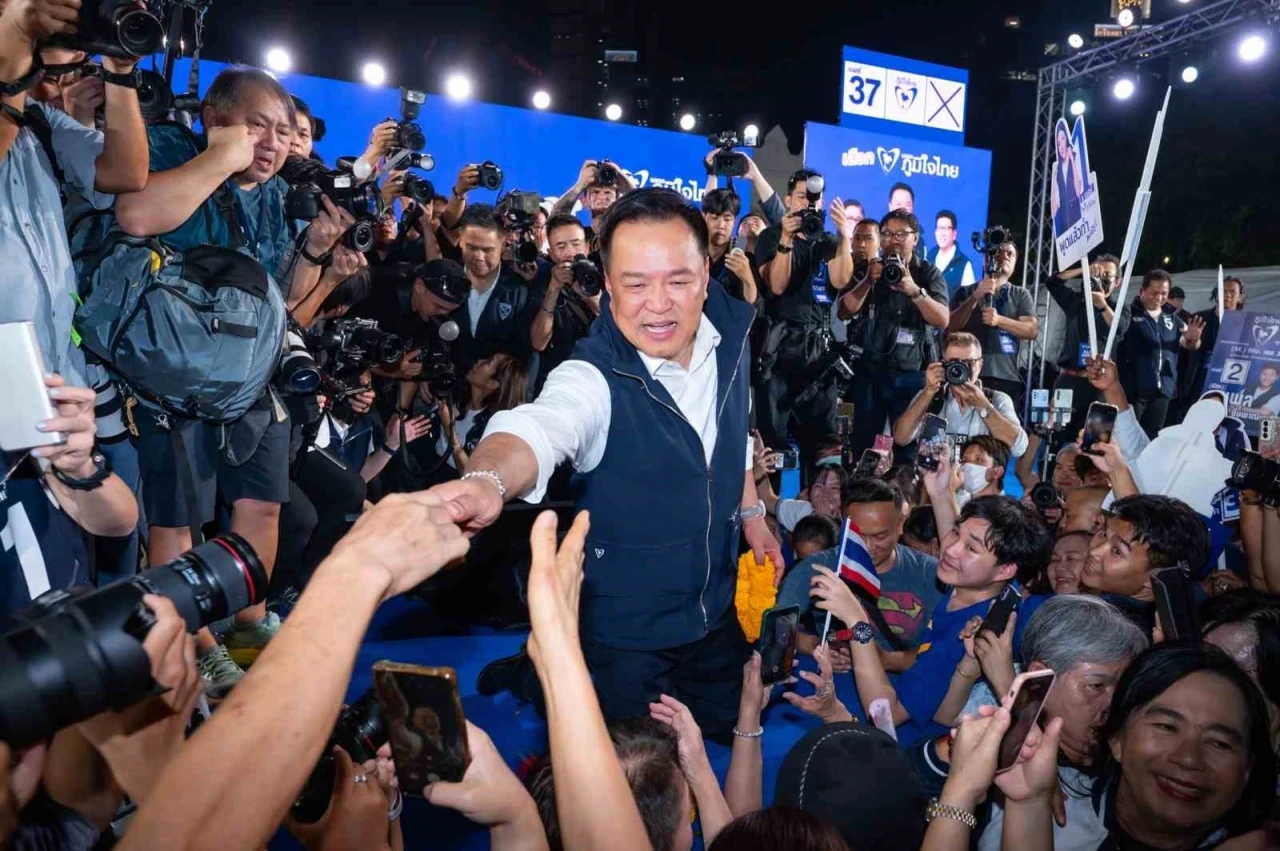 Tayland&rsquo;da resmi olmayan sonu&ccedil;lara g&ouml;re Bhumjaithai Partisi birinci oldu
