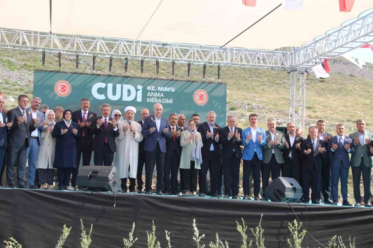 TBMM Başkanı Kurtulmuş: "Bu yaz ayları bitmeden de bu raporun gereği olan işler yapılacak"

