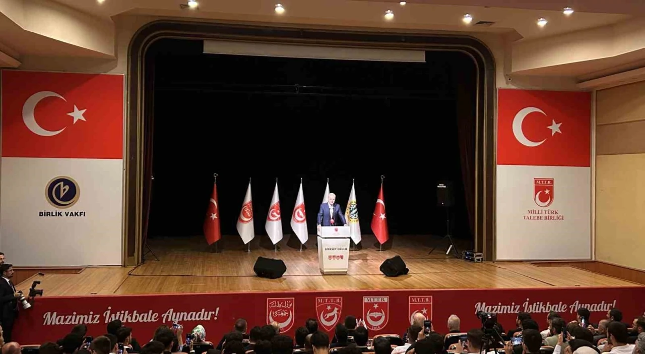TBMM Başkanı Kurtulmuş: "Ter&ouml;rs&uuml;z T&uuml;rkiye ile birlikte ter&ouml;rs&uuml;z bir b&ouml;lgeyi hep birlikte kuracağız"
