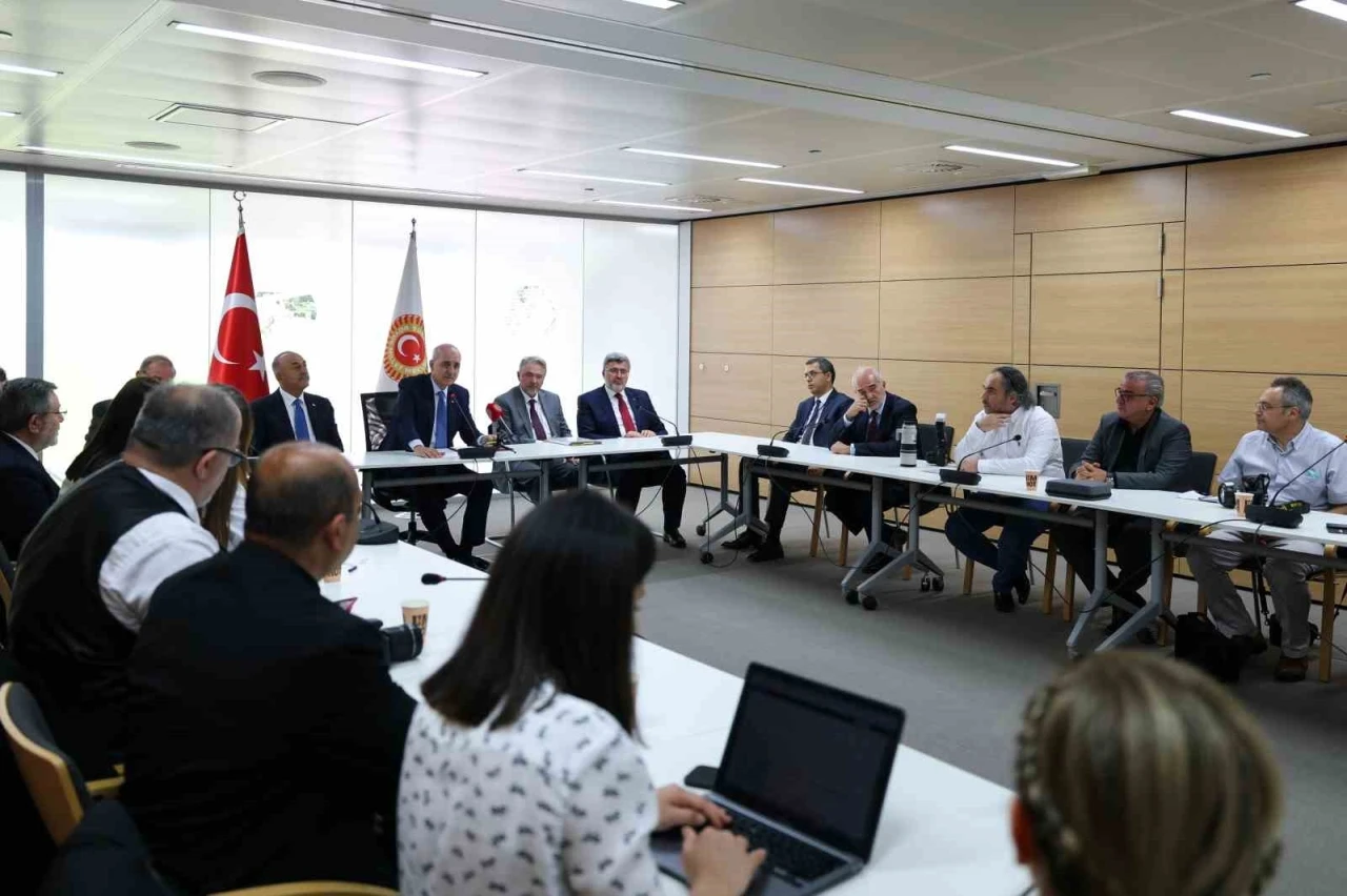 TBMM Başkanı Kurtulmuş: &quot;(Terörsüz Türkiye süreci) Parlamento yaz tatiline girmeden grubu kurarak çalışmalarımıza başlarız&quot;
