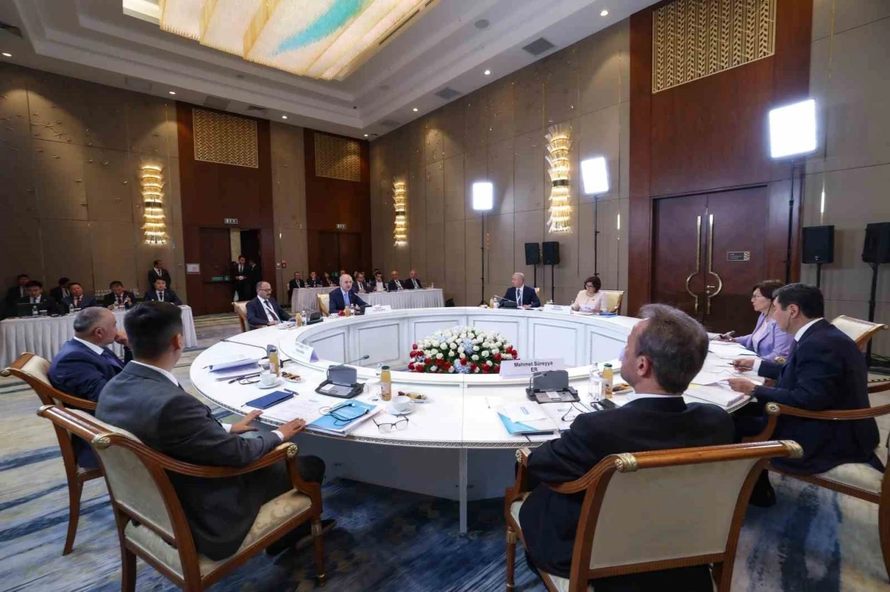 TBMM Başkanı Kurtulmuş: &quot;Türk yurtlarının her köşesinde barış, düzen, adalet ve kalkınma amaçlarına ulaşmak için durmadan çalışacağız&quot;
