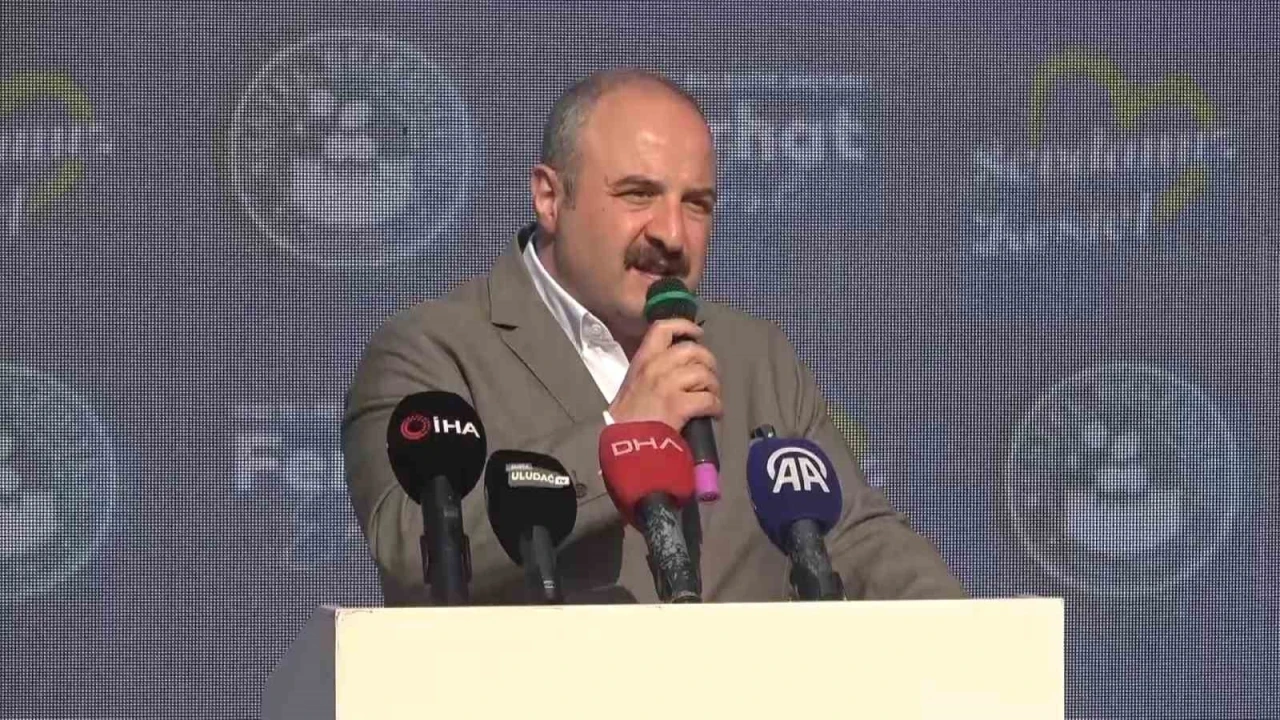 TBMM Sanayi Komisyonu Başkanı Varank’tan CHP’li belediyelere sert eleştiri
